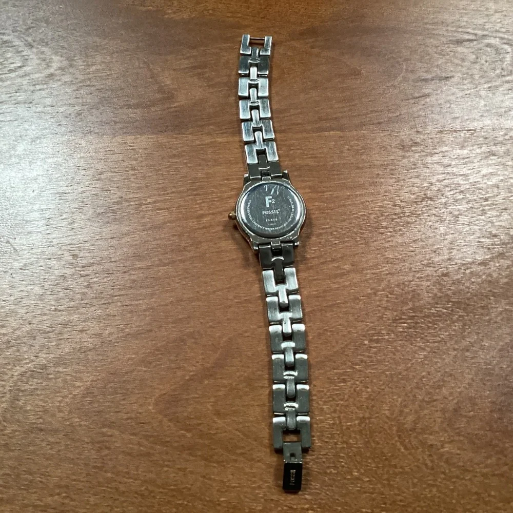 Fossil two tone